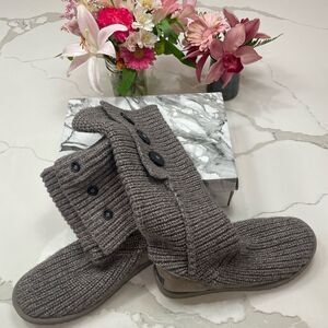UGG cardi crochet grey boots